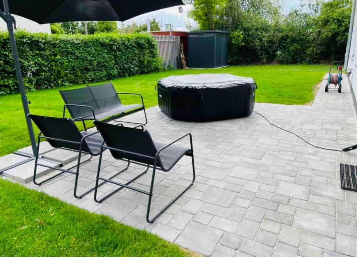 ベルリン Haushalfte Mit Garten, Kamin, Grill & Whirlpool Nahe Berヴィラ エクステリア 写真
