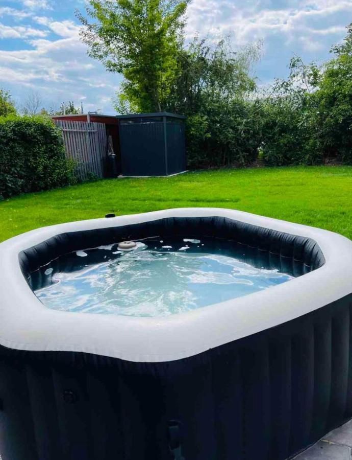 ベルリン Haushalfte Mit Garten, Kamin, Grill & Whirlpool Nahe Berヴィラ エクステリア 写真