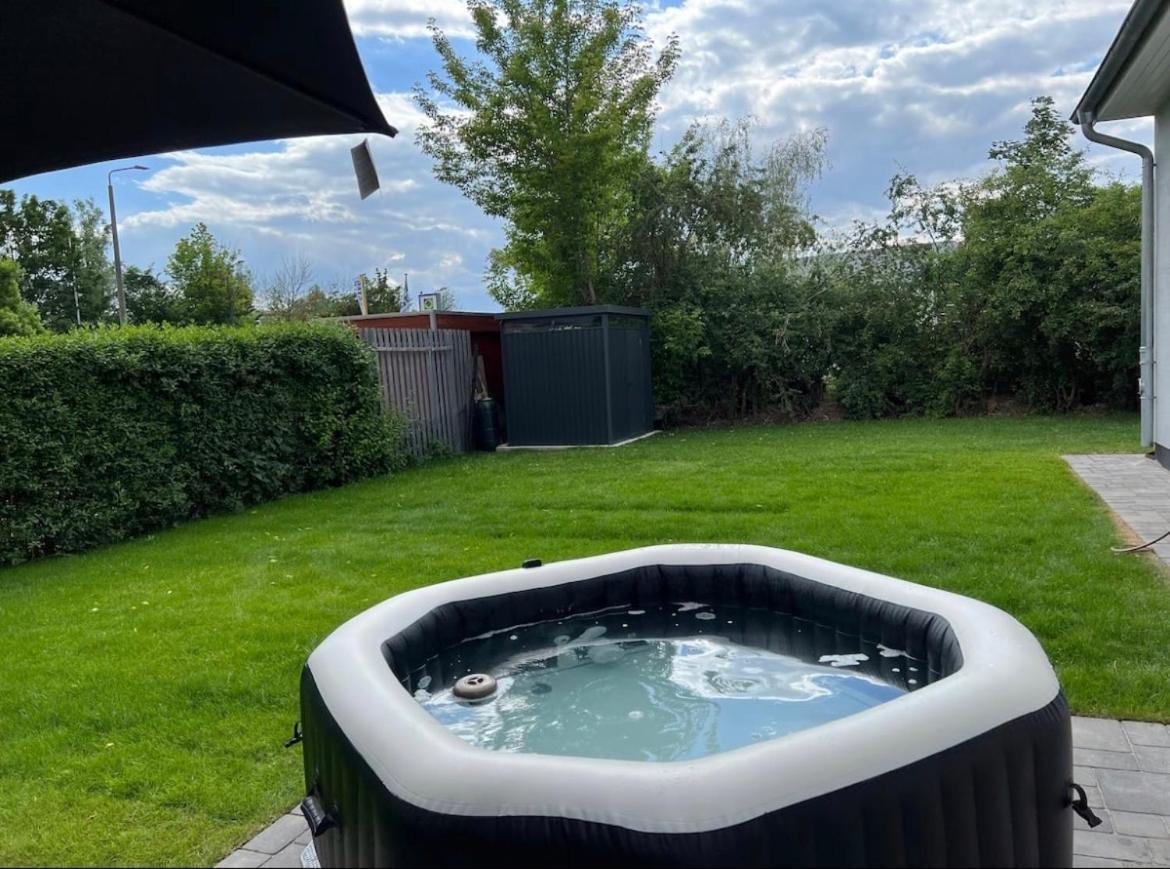 ベルリン Haushalfte Mit Garten, Kamin, Grill & Whirlpool Nahe Berヴィラ エクステリア 写真